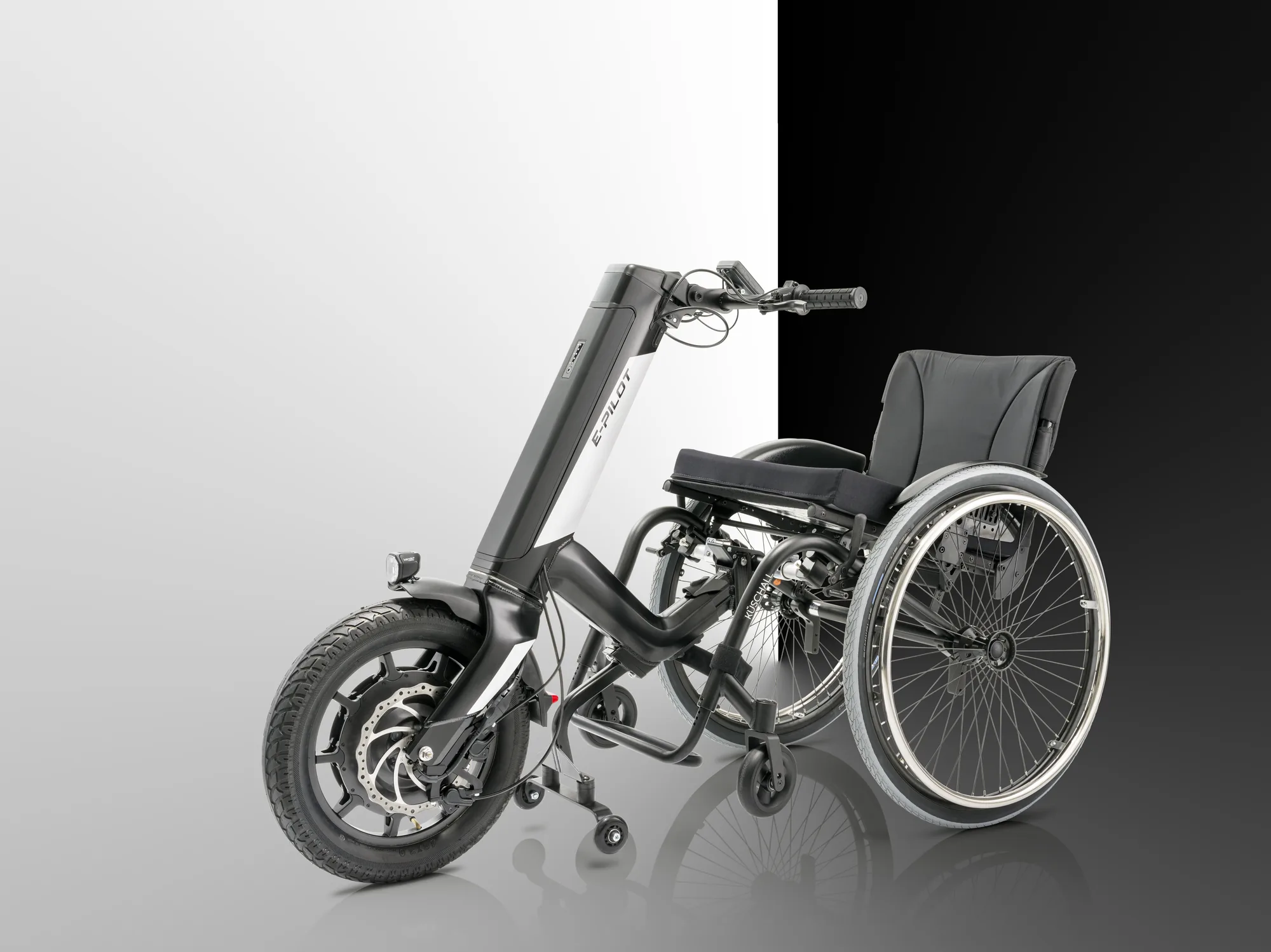 Alber e-pilot P15 elektrisches Zuggerät für Rollstühle — Ansicht 2